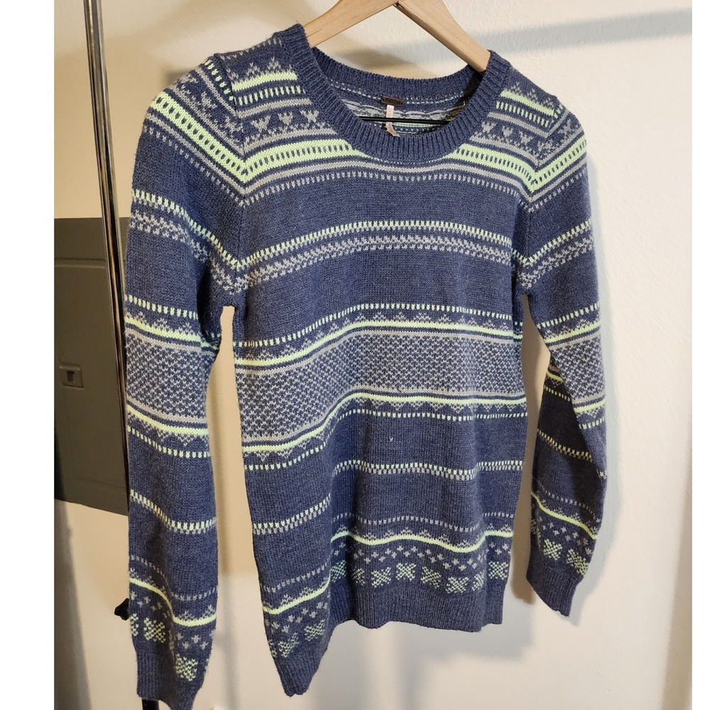 Poof Fair Isle Sweater Blue Neon Geometric Knit Crew Neck Pullover Women's M